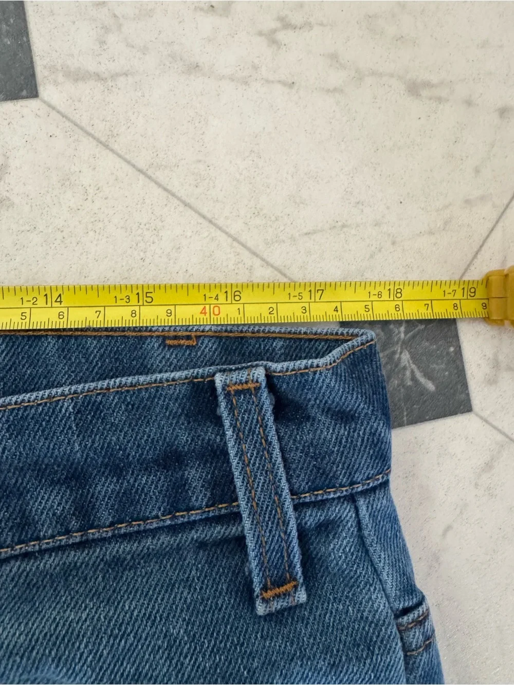 Levi's Men's Straight Indigo Blue Denim Jeans with Leather Patch